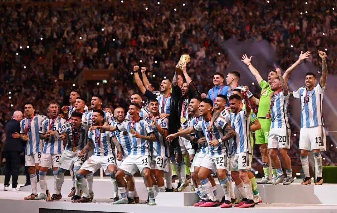 朱辰杰,吊射,失误,世界杯2026买球平台,体育博彩,线上买球,足球投注,2026世界杯预测,最佳买球网站
